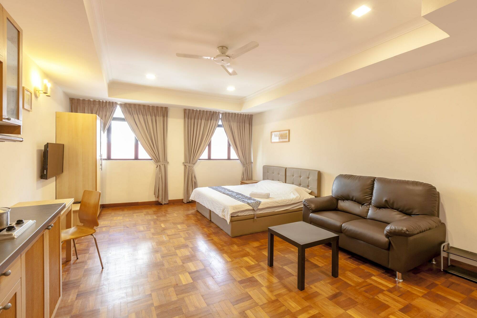 K Suites Balestier Nearby Orchard シンガポール エクステリア 写真